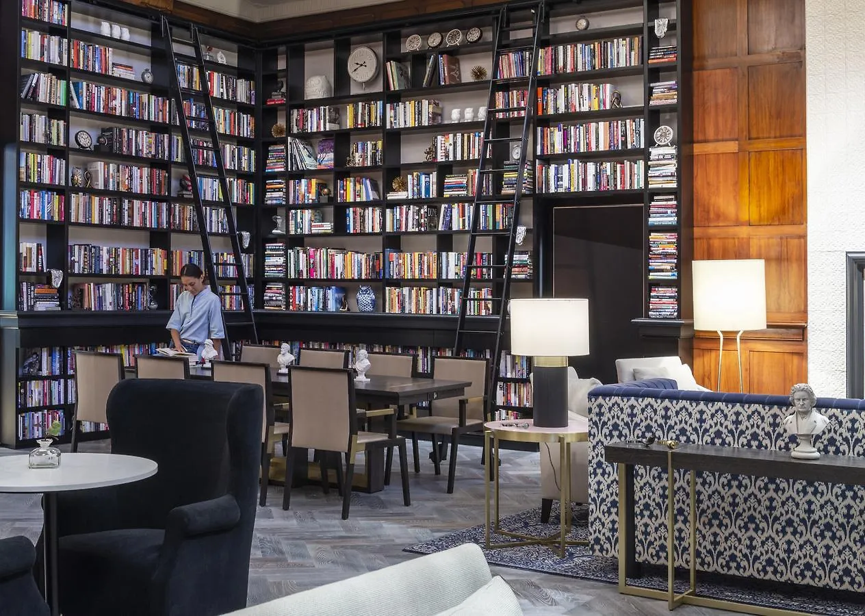Heathman Hotel Portland